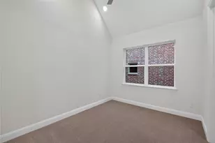 9676 Mav Ln, Dallas, TX 75238 - Photo 23