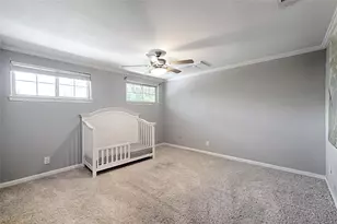 417 San Jose St, Irving, TX 75062 - Photo 15