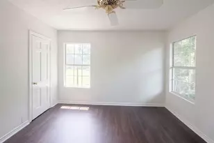11216 Barbarosa Dr, Dallas, TX 75228 - Photo 11