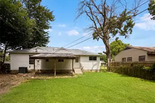 11216 Barbarosa Dr, Dallas, TX 75228 - Photo 5