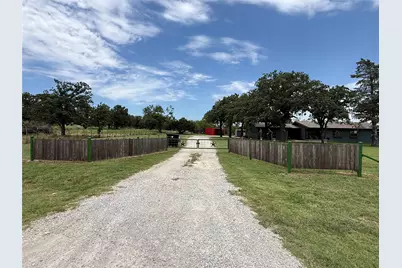 1610 Highway 101, Ranger, TX 76470 - Photo 15