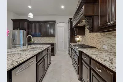 2812 Damsel Bella Boulevard, Lewisville, TX 75056 - Photo 11
