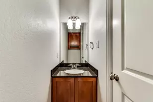 2606 N Henderson Ave, Dallas, TX 75206 - Photo 13