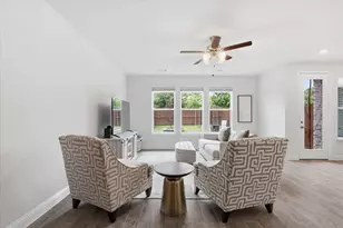 600 Hutchinson Ln, Lewisville, TX 75077 - Photo 5