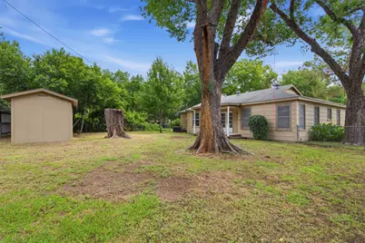 909 Keith Pumphrey Drive, River Oaks, TX 76114 - Photo 29