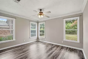 909 Keith Pumphrey Dr, River Oaks, TX 76114 - Photo 21