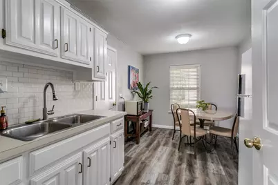 725 W Purnell Road, Lewisville, TX 75067 - Photo 9