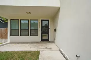 2732 Livingston Ave, Fort Worth, TX 76110 - Photo 3