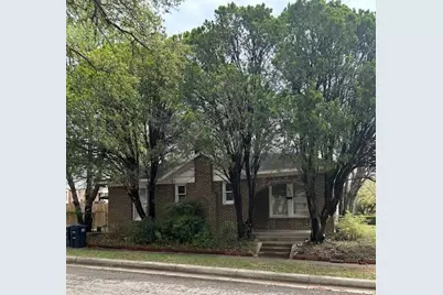 1615 Kenley Avenue, Fort Worth, TX 76107 - Photo 1