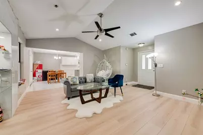 205 Freedom Lane, Arlington, TX 76002 - Photo 5