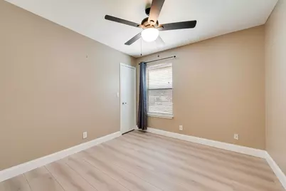 205 Freedom Lane, Arlington, TX 76002 - Photo 17