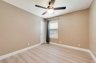 205 Freedom Ln, Arlington, TX 76002 - Photo 17