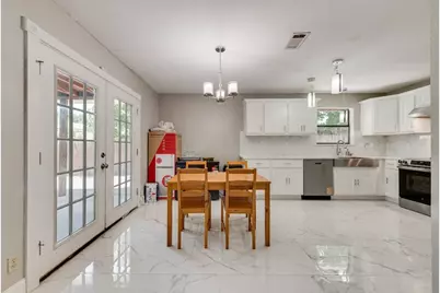205 Freedom Lane, Arlington, TX 76002 - Photo 9