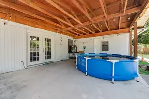 205 Freedom Ln, Arlington, TX 76002 - Photo 19