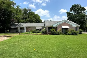 102 Denton St, Hutchins, TX 75141 - Photo 1
