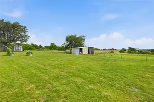 8116 Clearview Ct, Cresson, TX 76035 - Photo 7