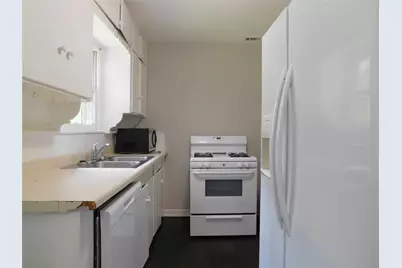 806 Cordell Street, Denton, TX 76201 - Photo 9