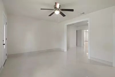 8117 Marvel Drive, Dallas, TX 75217 - Photo 15
