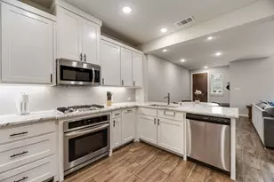 1319 Casselberry Dr, Flower Mound, TX 75028 - Photo 7