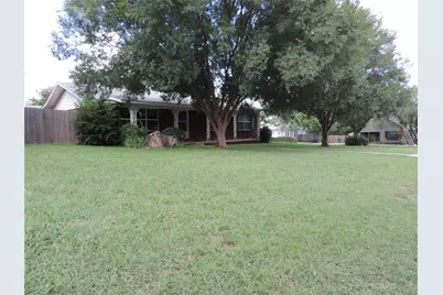 581 Alexander Road, Stephenville, TX 76401 - Photo 3