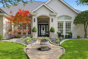 11812 Blue Creek Dr, Fort Worth, TX 76008 - Photo 3