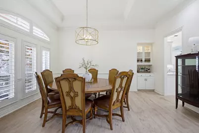 11812 Blue Creek Drive, Fort Worth, TX 76008 - Photo 5