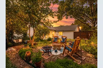 3032 Hollandale Lane, Farmers Branch, TX 75234 - Photo 1