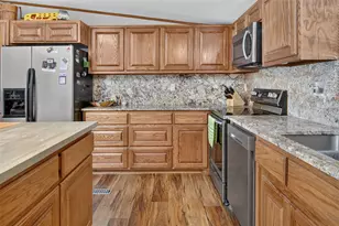 313 Butler Point Rd, Possum Kingdom Lake, TX 76449 - Photo 17