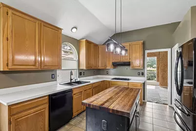 607 Grimsworth Court, Allen, TX 75002 - Photo 9