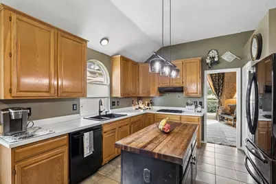 607 Grimsworth Court, Allen, TX 75002 - Photo 9