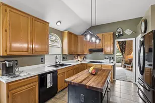 607 Grimsworth Ct, Allen, TX 75002 - Photo 9