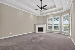 702 Buttermilk Dr, Arlington, TX 76006 - Photo 9