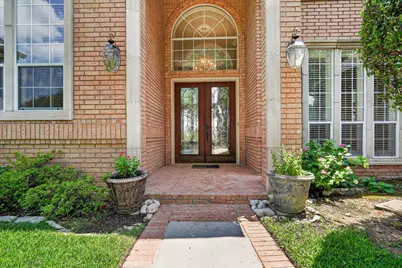 702 Buttermilk Drive, Arlington, TX 76006 - Photo 5