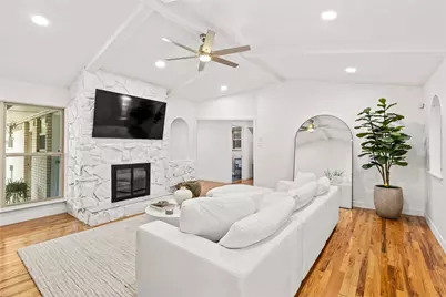 2304 Babalos Lane, Dallas, TX 75228 - Photo 5