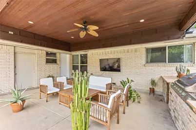 2304 Babalos Lane, Dallas, TX 75228 - Photo 11