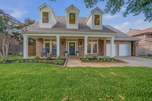 2908 Woodhaven Dr, Grapevine, TX 76051 - Photo 3