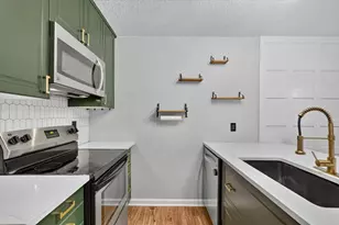 2952 Canis Cir, Garland, TX 75044 - Photo 9