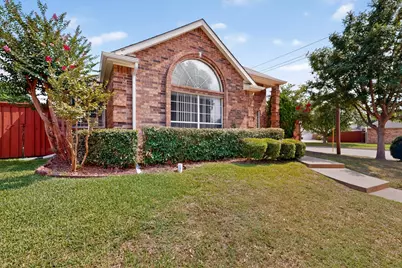 2702 Garden Springs Drive, Richardson, TX 75082 - Photo 5