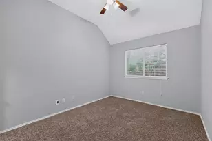 2702 Garden Springs Dr, Richardson, TX 75082 - Photo 25