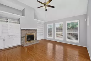 2702 Garden Springs Dr, Richardson, TX 75082 - Photo 7