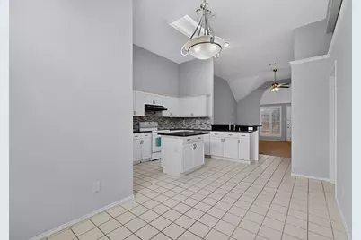 2702 Garden Springs Drive, Richardson, TX 75082 - Photo 15