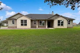 211 Spring Creek Cir, Paradise, TX 76073 - Photo 1