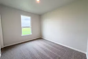211 Spring Creek Cir, Paradise, TX 76073 - Photo 11