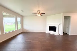 211 Spring Creek Cir, Paradise, TX 76073 - Photo 3