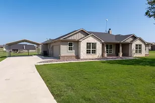 211 Spring Creek Cir, Paradise, TX 76073 - Photo 17