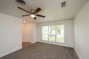 3408 Loganwood Dr, Dallas, TX 75227 - Photo 3