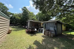 809 S Van Buren, McGregor, TX 76657 - Photo 37