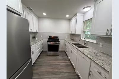 809 S Van Buren, McGregor, TX 76657 - Photo 13