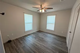 809 S Van Buren, McGregor, TX 76657 - Photo 23