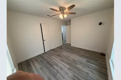 809 S Van Buren, McGregor, TX 76657 - Photo 25
